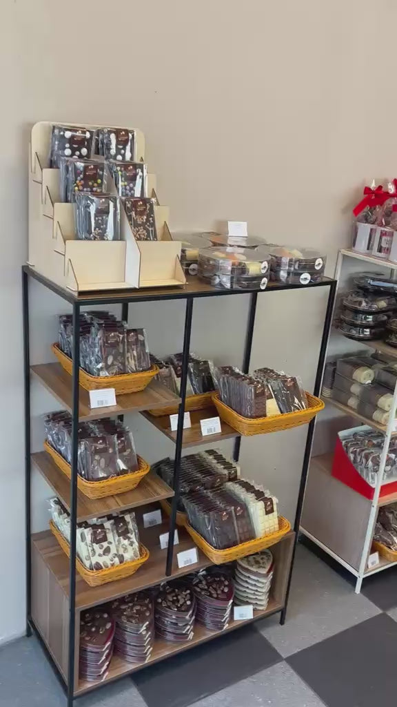Load video: Onze Winkel in Leiden